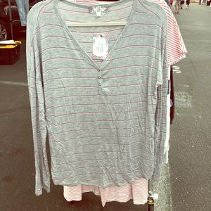 Deep vee Button front stripe tee